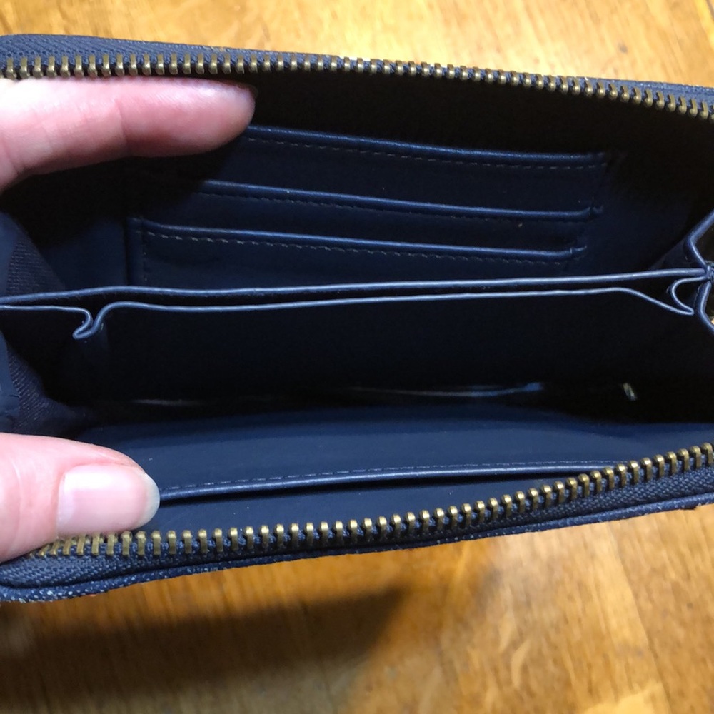 Wristlet - Picture 2 of 2